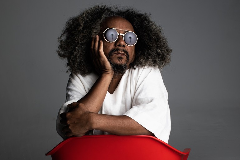 Blitz Cultural traz para Aracaju show de Chico César nesta sexta-feira (19)
