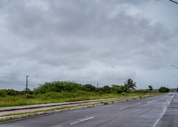 Sergipe deve ter semana com chuvas fracas e céu parcialmente nublado, indica previsão