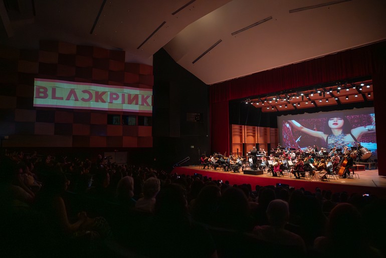 Orsse lota Teatro Tobias Barreto em noite histórica com o concerto “K-Symphony”