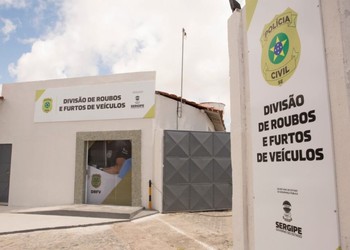 Mulher investigada por roubar motorista por aplicativo é presa em Aracaju