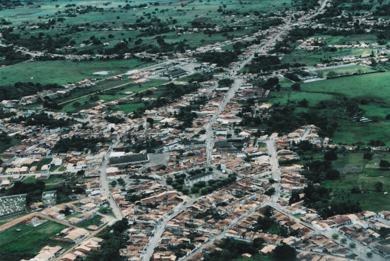 "Raíses Dorenses": Prefeitura de Dores lança projeto inédito para compra de produção agrícola local