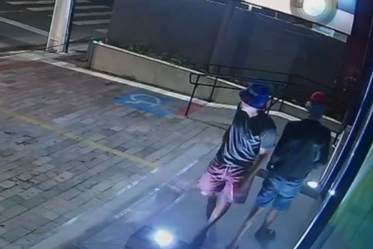 Dupla suspeita por série de furtos em comércios e condomínios é presa em Aracaju