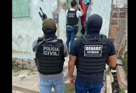 Duas pessoas são presas em flagrante por tráfico de drogas em Estância