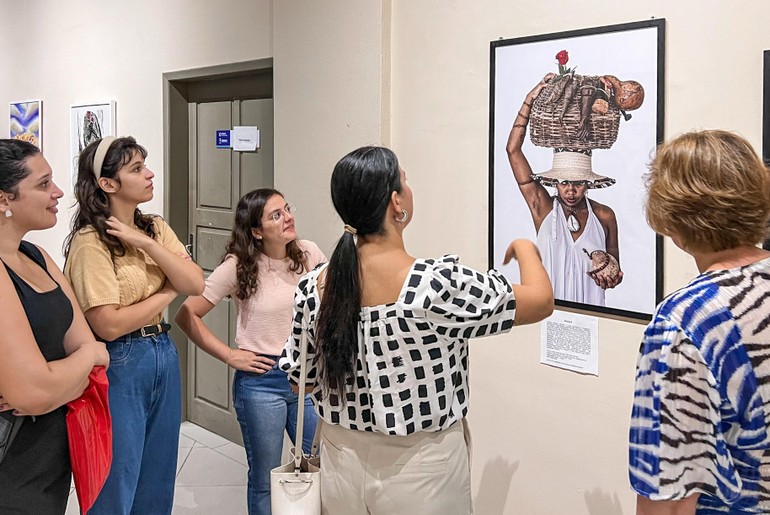 Exposição coletiva reúne 15 artistas no Corredor Cultural Wellington Santos, em Aracaju