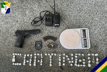 Dois suspeitos são presos por tráfico de drogas em área rural de Porto da Folha