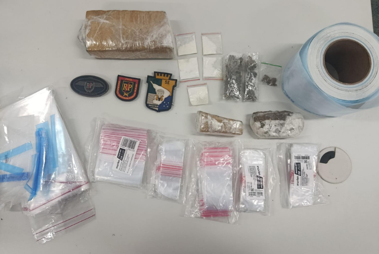 Cerca de 600 gramas de drogas são apreendidas no bairro Jabotiana, em Aracaju