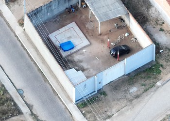 Homem mata irmão a facadas e o atropela em Nossa Senhora do Socorro