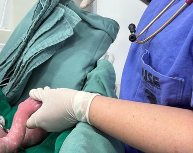 Parto de emergência é realizado após mãe sofrer acidente automobilístico em Sergipe