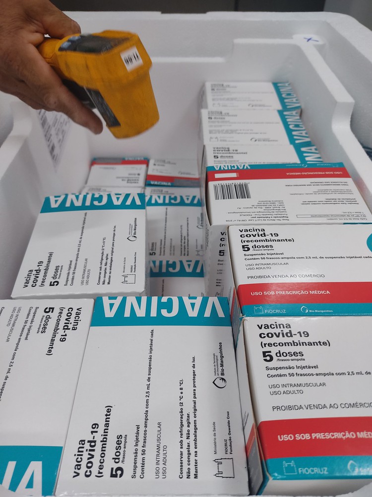 Sergipe recebe mais de 11 mil vacinas da CoronaVac para aplicação da segunda dose
