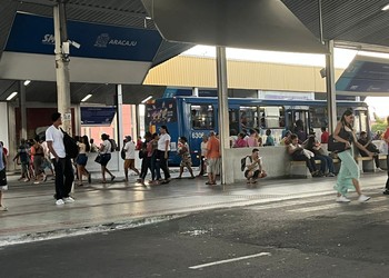 Desafios diários no transporte: a realidade de quem depende do ônibus em Aracaju