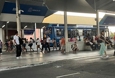 Desafios diários no transporte: a realidade de quem depende do ônibus em Aracaju