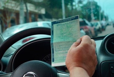 Prazo para adesão ao Refis 2025 de IPVA e ITCMD termina nesta sexta (26)