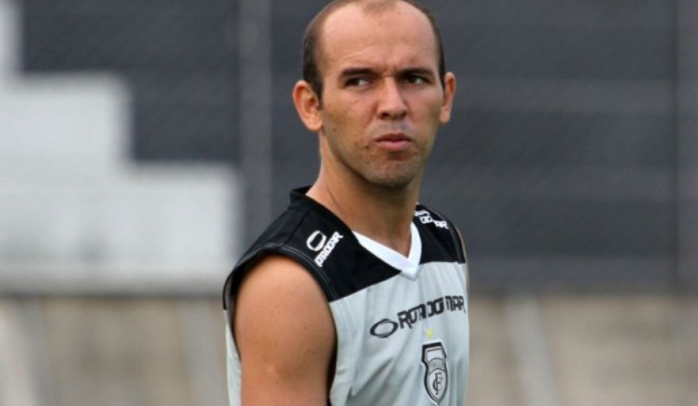 Fiança que concede liberdade provisória a Fabinho Cambalhota é reduzida