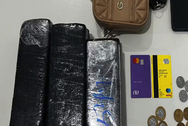 Mulher é baleada e homem foge durante abordagem policial por tráfico de drogas em Itabaiana