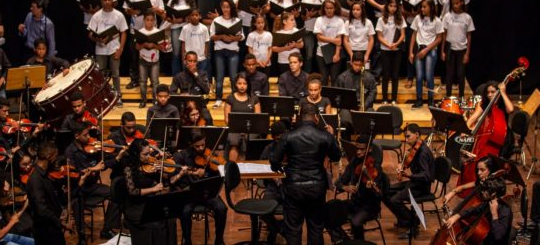 Orquestra Jovem de Sergipe realiza concerto em teatro de Aracaju nesta quarta-feira