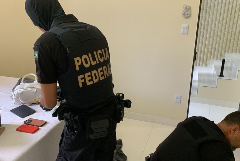 PF desarticula organização criminosa em operação contra o tráfico de drogas e lavagem de dinheiro