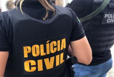 Mulher é presa suspeita de perseguir ex-companheira na Grande Aracaju