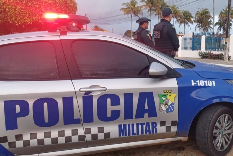 Homem é preso em flagrante por violência doméstica em Dores