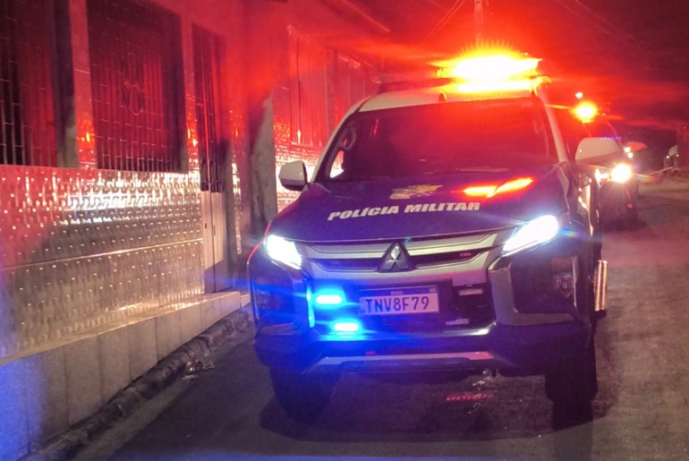 Mãe é denunciada por abandono de incapaz após deixar cinco crianças sozinhas em casa em Aracaju
