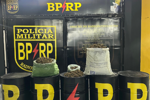 Ação conjunta apreende mais de 16 kg de drogas e prende suspeito em Socorro