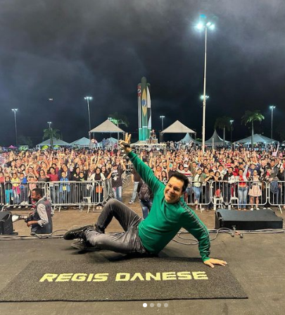 Cantor Regis Danese deixa UTI após grave acidente de carro