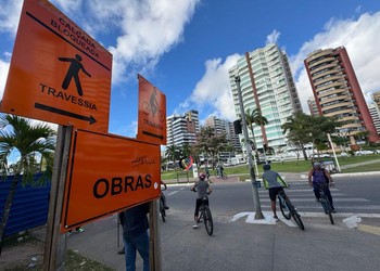 SMTT orienta ciclistas e corredores durante obras na ponte Godofredo Diniz