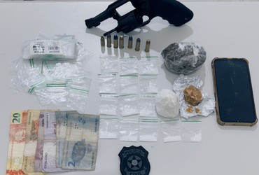 Suspeito de tráfico é preso com drogas e arma em Santa Luzia do Itanhy