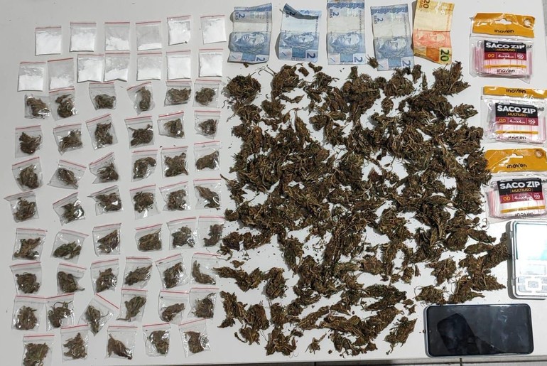 Polícia Civil desarticula ponto de tráfico de drogas em Lagarto