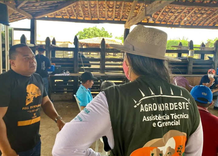 Senar Sergipe oferta assistência gratuita para produtores de leite; veja como receber