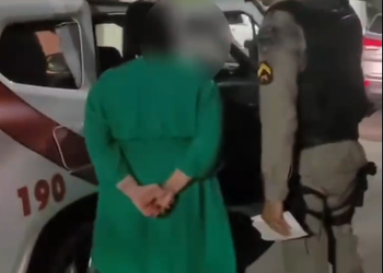 Mulher suspeita de aplicar golpes de estelionato em estados do Nordeste é presa em Maceió