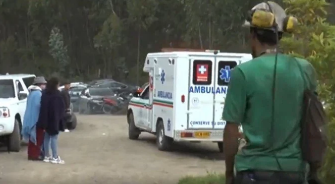 Explosão em mina de carvão deixa operários soterrados na Colômbia