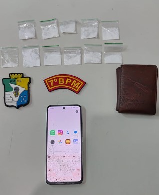 Suspeito é preso com papelotes de cocaína durante ação policial em Lagarto