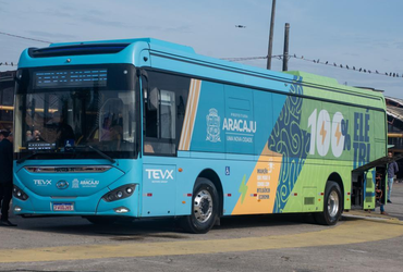 Emília Corrêa reafirma legalidade na compra dos ônibus elétricos após Tribunal de Contas do Pará apontar irregularidades