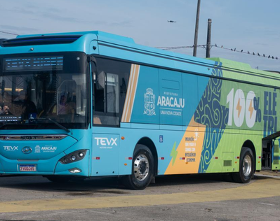 Emília Corrêa reafirma legalidade na compra dos ônibus elétricos após Tribunal de Contas do Pará apontar irregularidades