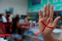 PL institui ‘Sinal Vermelho’ para vítimas de violência doméstica