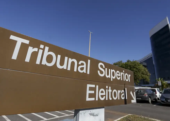 Pré-candidatos devem deixar apresentação de programas até terça (30)