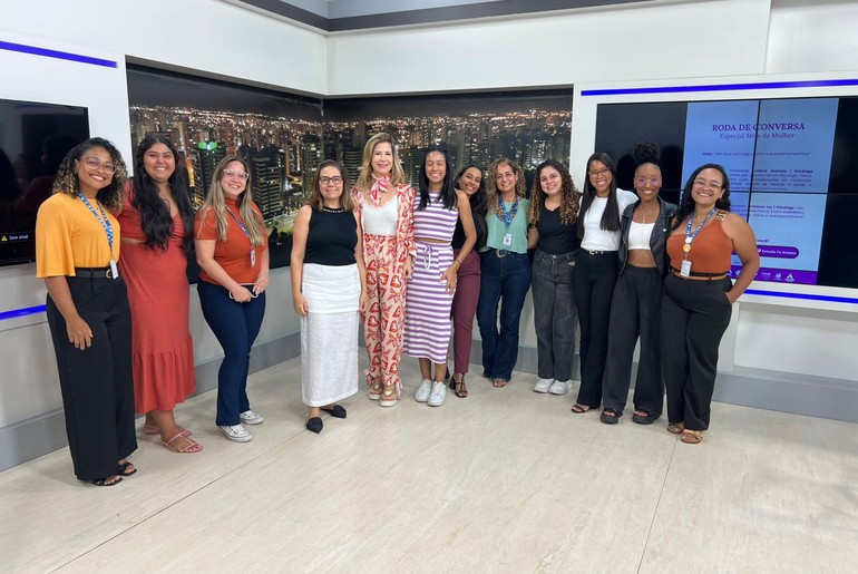 Sistema Atalaia de Comunicação promove roda de conversa sobre autoestima feminina em alusão ao Mês da Mulher