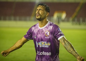 Falcon reage, vira sobre o Atlético Gloriense e respira no Sergipano 2026