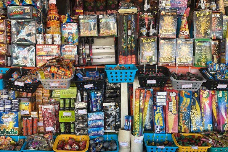 Procon fiscaliza barraca de fogos na Grande Aracaju
