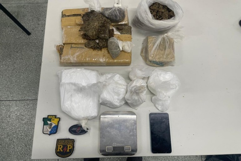 Homem é preso por tráfico de drogas no bairro Tijuquinha, em São Cristóvão