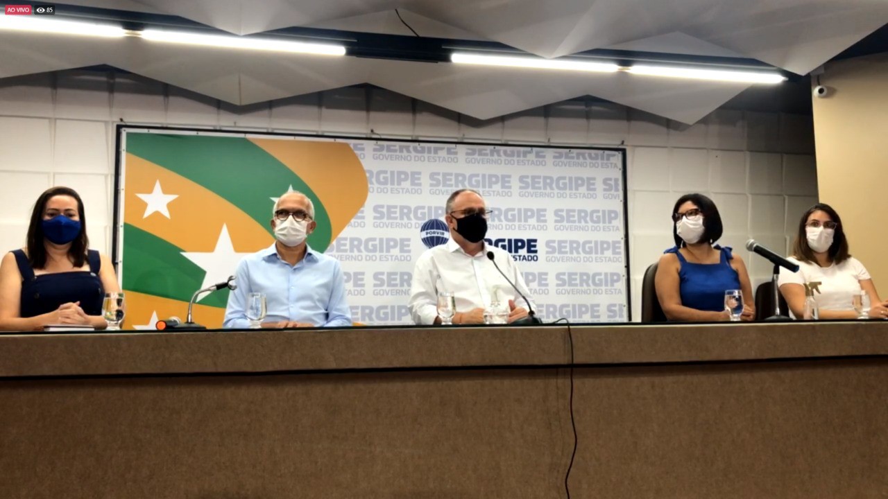 Governo afirma que a aplicação da primeira dose da vacina em Sergipe acontece nesta terça-feira, 19