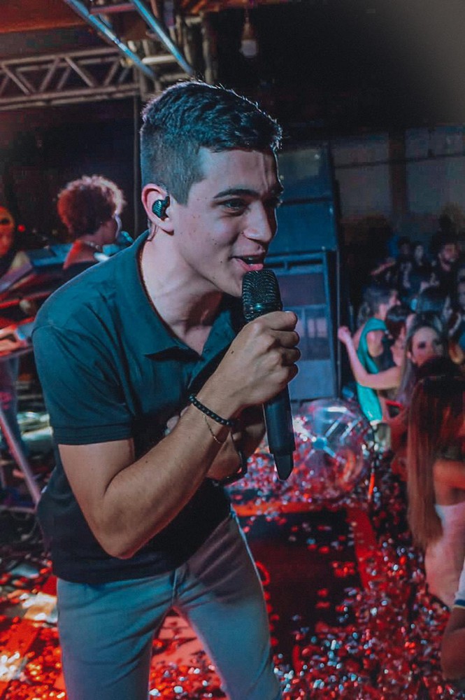 Natanzinho Lima investe no piseiro e lança quarto disco