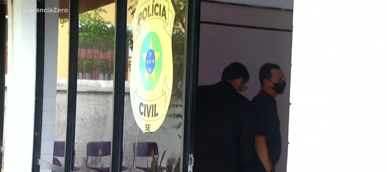 Pastor Luiz Antônio presta depoimento à polícia