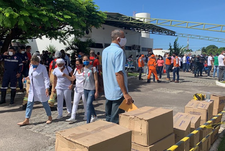 Quatro pessoas morrem após incêndio no Hospital Nestor Piva