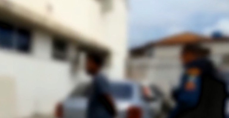 Homem é preso após ser flagrado cortando pessoas no Centro de Aracaju