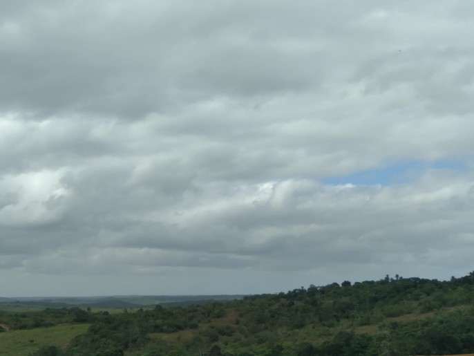 Meteorologia prevê tempo nublado e chuvas leves em Sergipe neste domingo