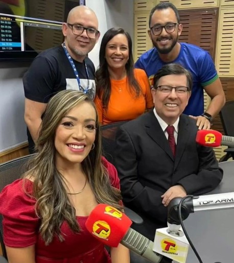 André Barros e Priscila Andrade vão comandar programa jornalístico na Transamérica
