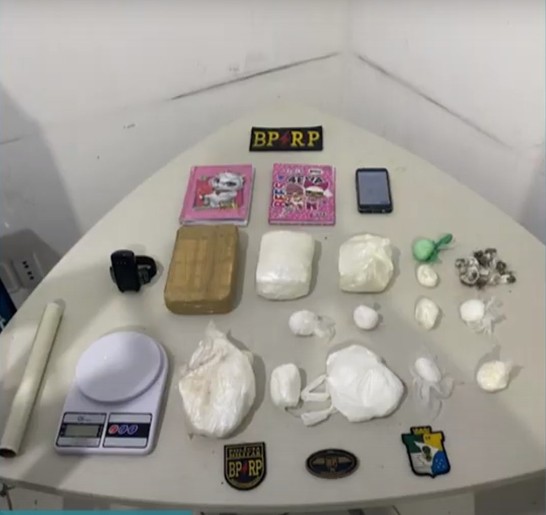 Homem que comercializava drogas é preso em flagrante no bairro Soledade