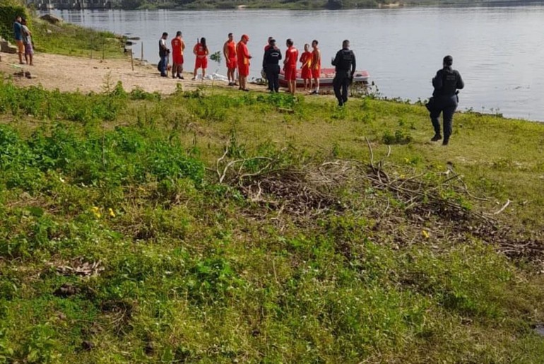 Corpo de jovem com trajes de mergulho é encontrado no Rio São Francisco