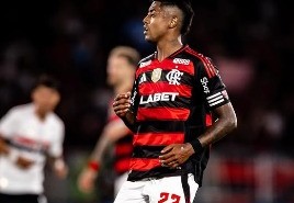 Bruno Henrique, do Flamengo, vira réu por fraudar resultado de jogo